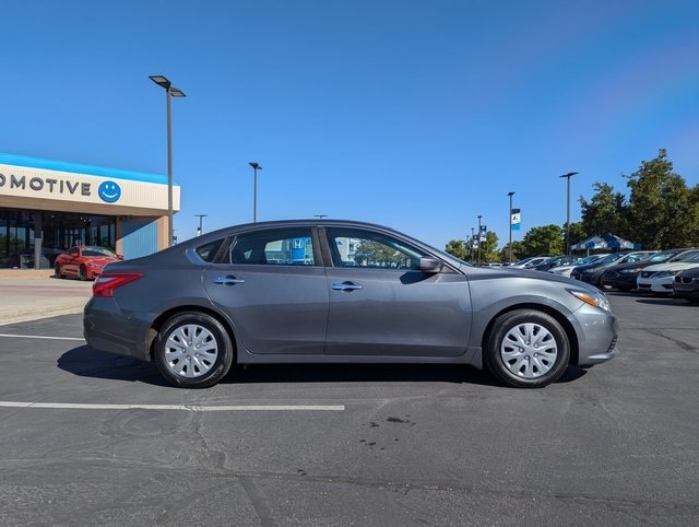 Used 2017 Nissan Altima S with VIN 1N4AL3AP1HC296803 for sale in Sandy, UT