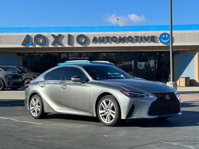 2021 Lexus IS 300