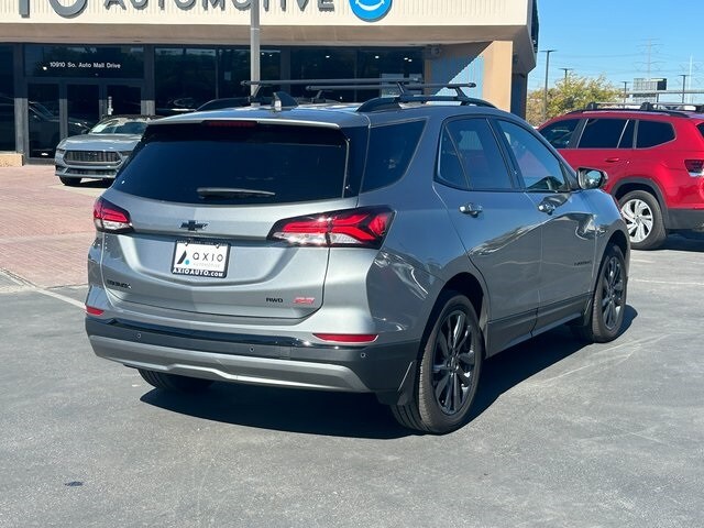 2024 Chevrolet Equinox RS photo 2
