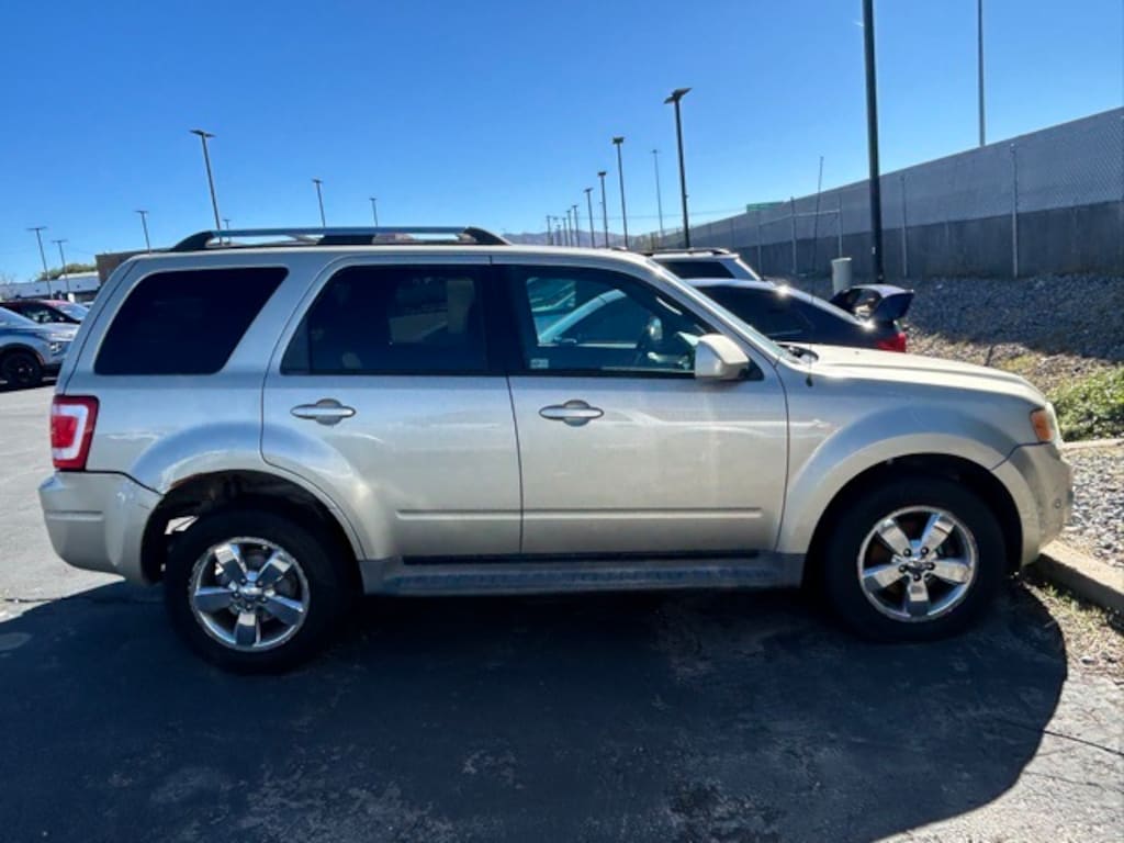 Used 2010 Ford Escape Limited SUV