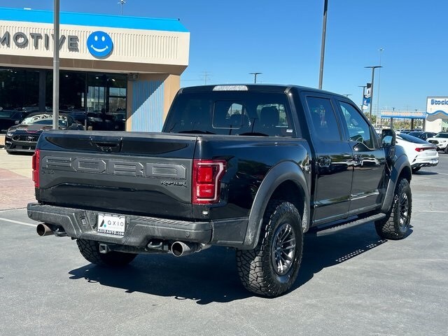 2019 Ford F-150 Raptor photo 2