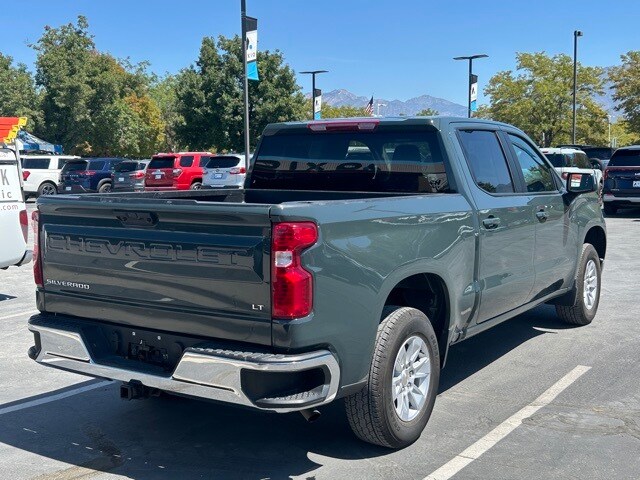 2025 Chevrolet Silverado 1500 photo 3