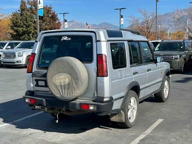 2004 Land Rover Discovery photo 2
