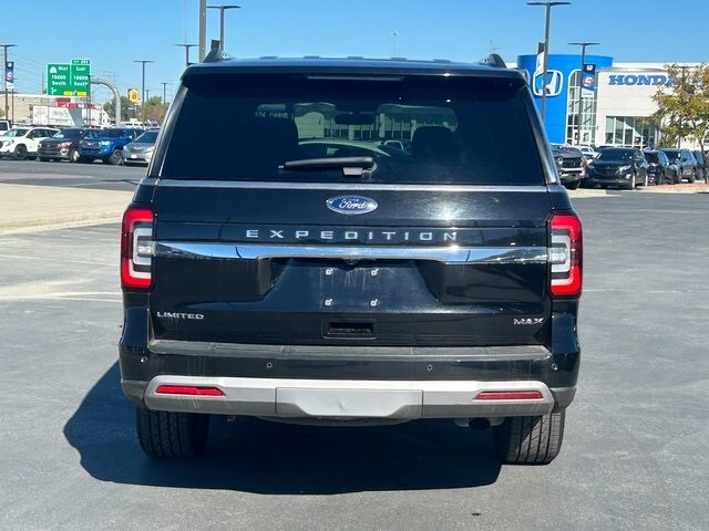 2022 Ford Expedition MAX Limited photo 4