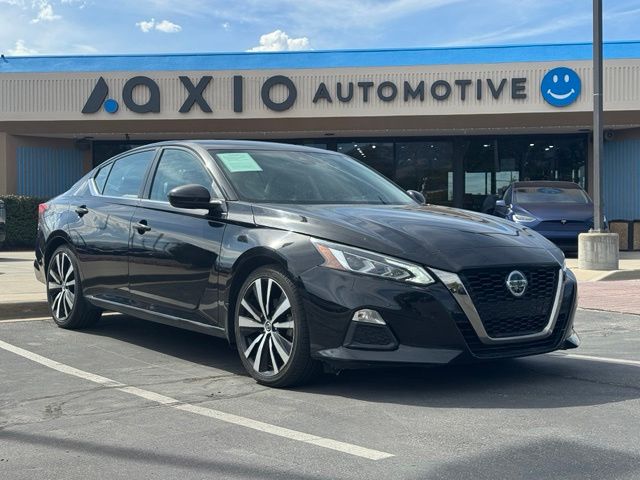 2022 Nissan Altima 2.5 SR FWD photo