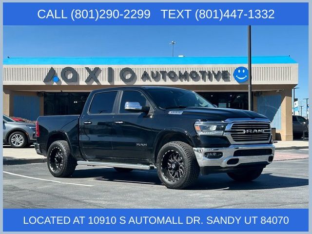 2022 RAM 1500 Laramie 4x4 Crew Cab 5'7's photo