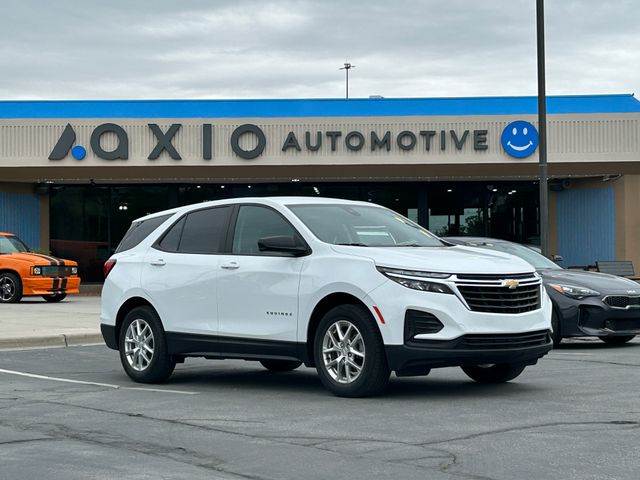 2022 Chevrolet Equinox LS w/1LS SUV