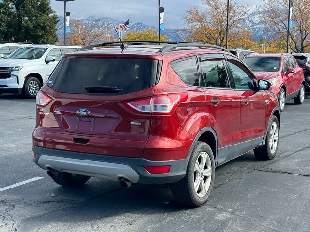 2016 Ford Escape S photo 3