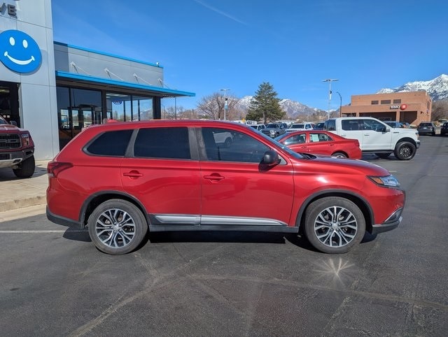 Used 2018 Mitsubishi Outlander SE with VIN JA4AZ3A39JZ052948 for sale in Sandy, UT