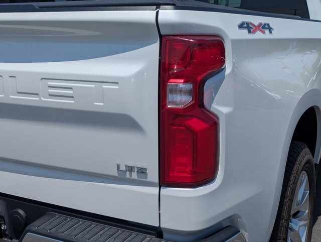 2021 Chevrolet Silverado 1500 LTZ photo 4