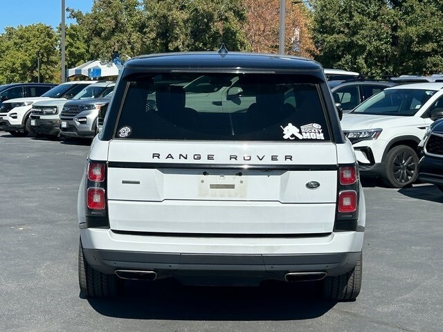 2018 Land Rover Range Rover SuperCharged photo 2