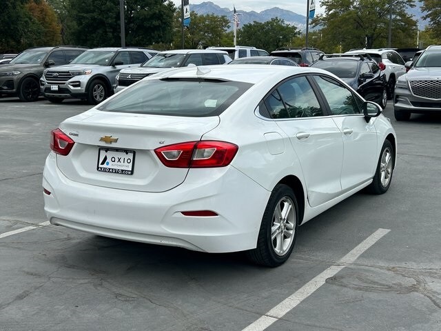 2018 Chevrolet Cruze LT photo 3