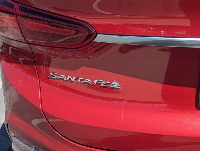2020 Hyundai Santa Fe SEL photo 3