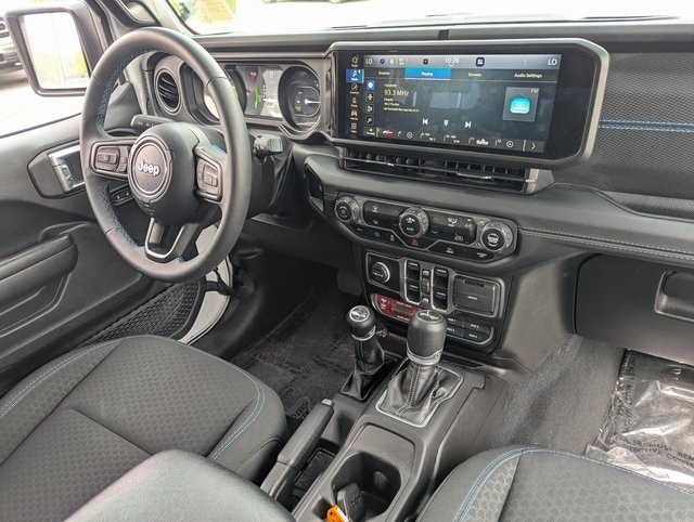 View 32