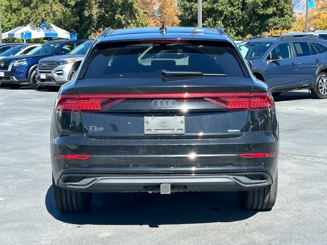 2021 Audi Q8 55 Premium photo 4