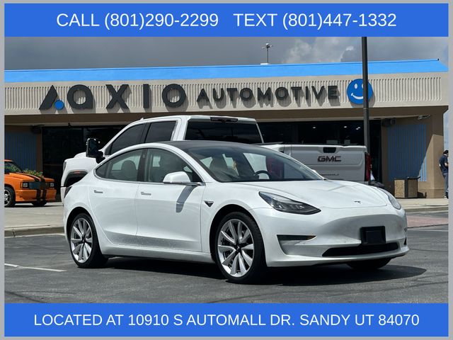 2019 Tesla Model 3 Rear-Wheel Drive Mid Range's photo