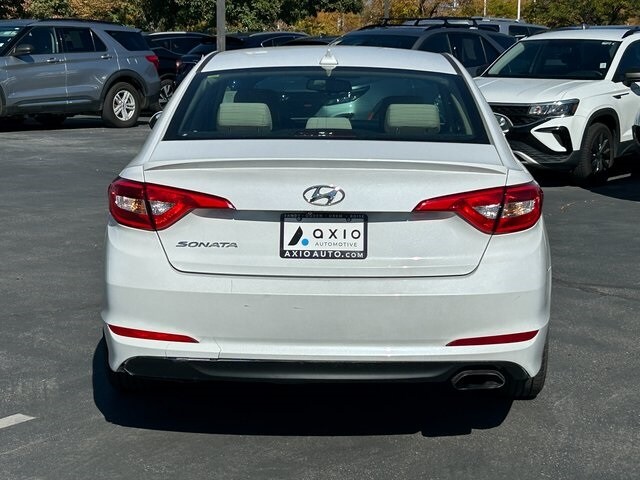 2017 Hyundai Sonata SE photo 4