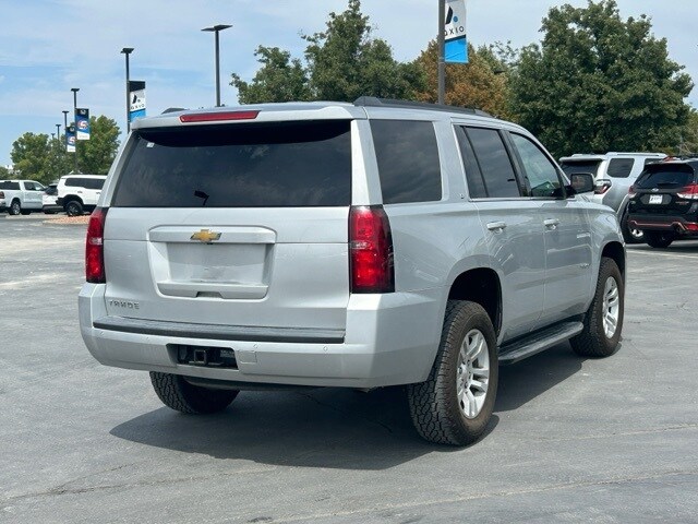 2020 Chevrolet Tahoe LT photo 3