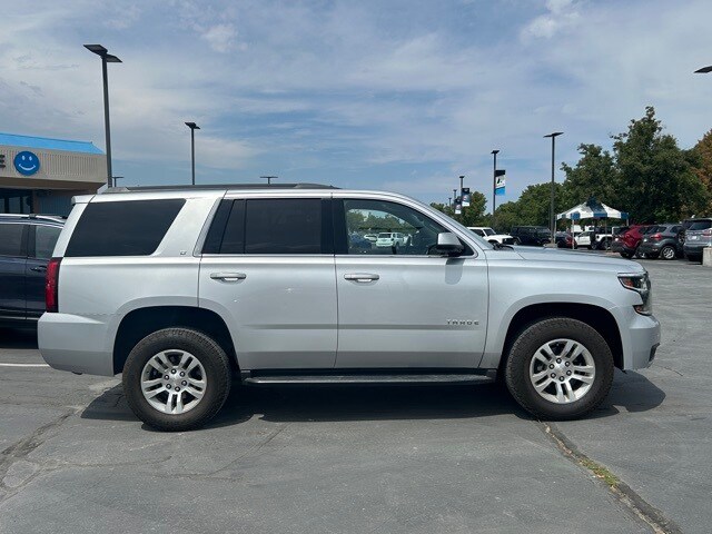 2020 Chevrolet Tahoe LT photo 2