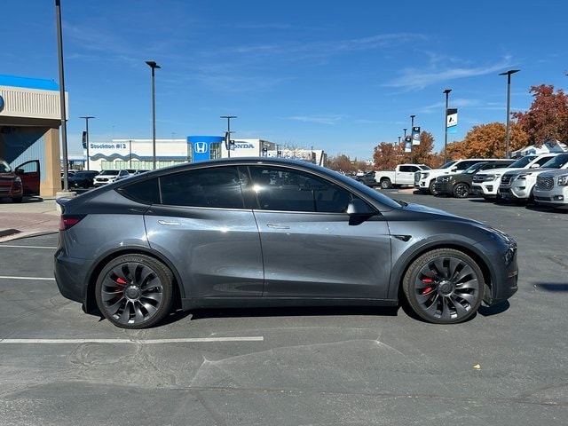 Used 2022 Tesla Model Y Performance with VIN 7SAYGDEF1NF405590 for sale in Sandy, UT