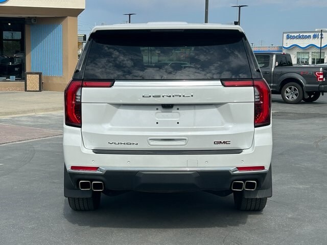 2025 Gmc Yukon XL Denali photo 2