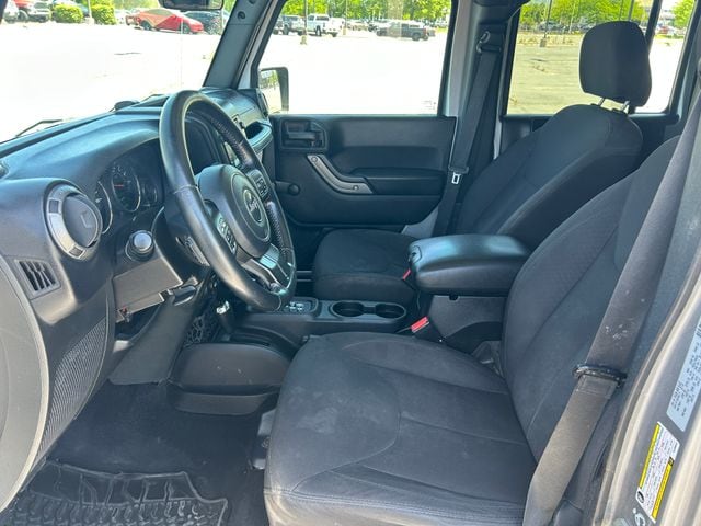 2015 Jeep Wrangler Unlimited Sport - Photo 23