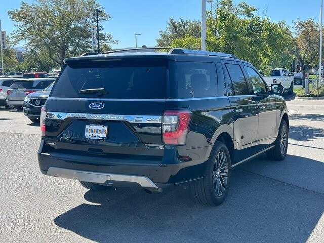 2020 Ford Expedition MAX Limited photo 3
