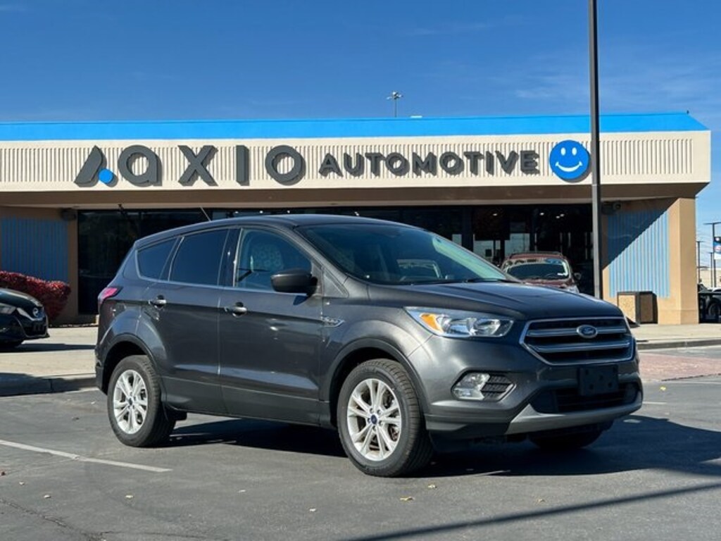 Used 2017 Ford Escape SE SUV