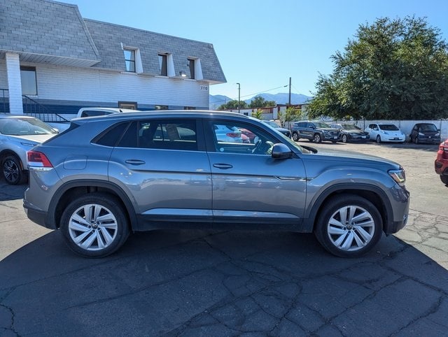 Used 2020 Volkswagen Atlas Cross Sport SE w/Tech R-Line with VIN 1V21E2CA0LC214770 for sale in Boise, ID