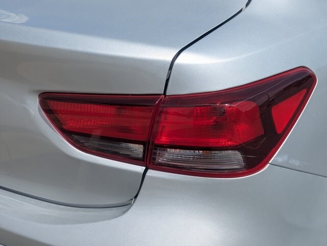 2023 Kia Rio LX photo 3