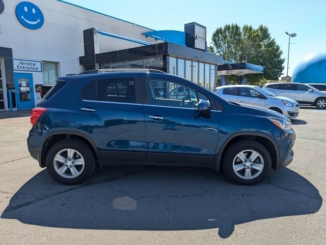 Used 2020 Chevrolet Trax LT with VIN 3GNCJPSB9LL288827 for sale in Boise, ID