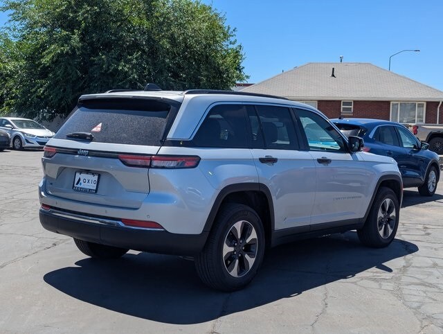 2024 Jeep Grand Cherokee 4xe Sport photo 3