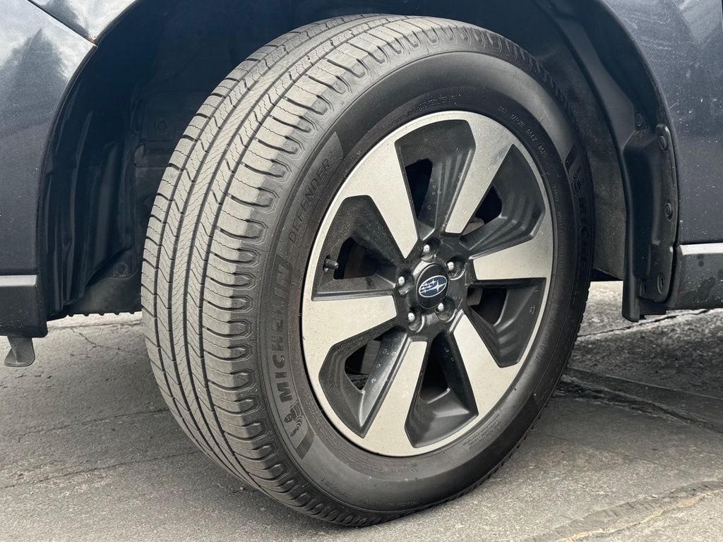 2017 Subaru Forester Base - Photo 32