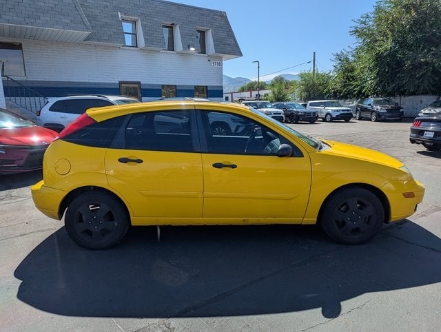 Used 2006 Ford Focus ZX5 SE with VIN 1FAFP37N06W181802 for sale in Sandy, UT