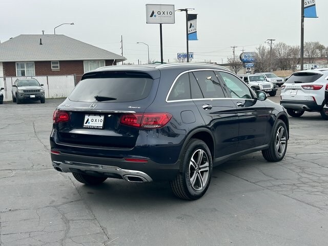 2021 Mercedes Benz GLC 300 photo 3