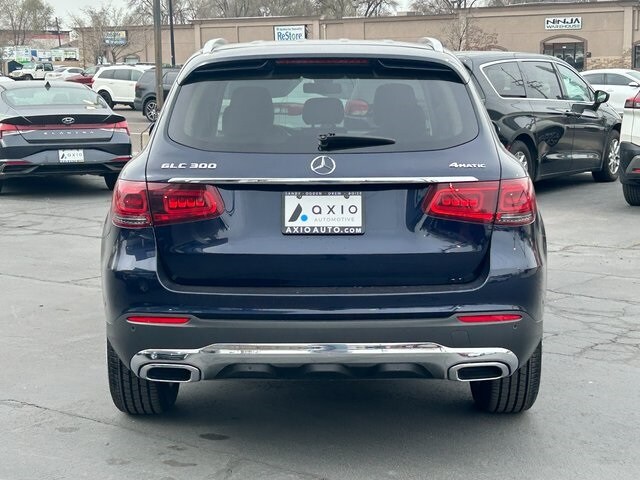 2021 Mercedes Benz GLC 300 photo 4