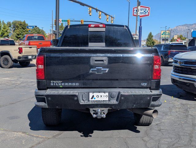 2016 Chevrolet Silverado 3500HD LTZ - Photo 5