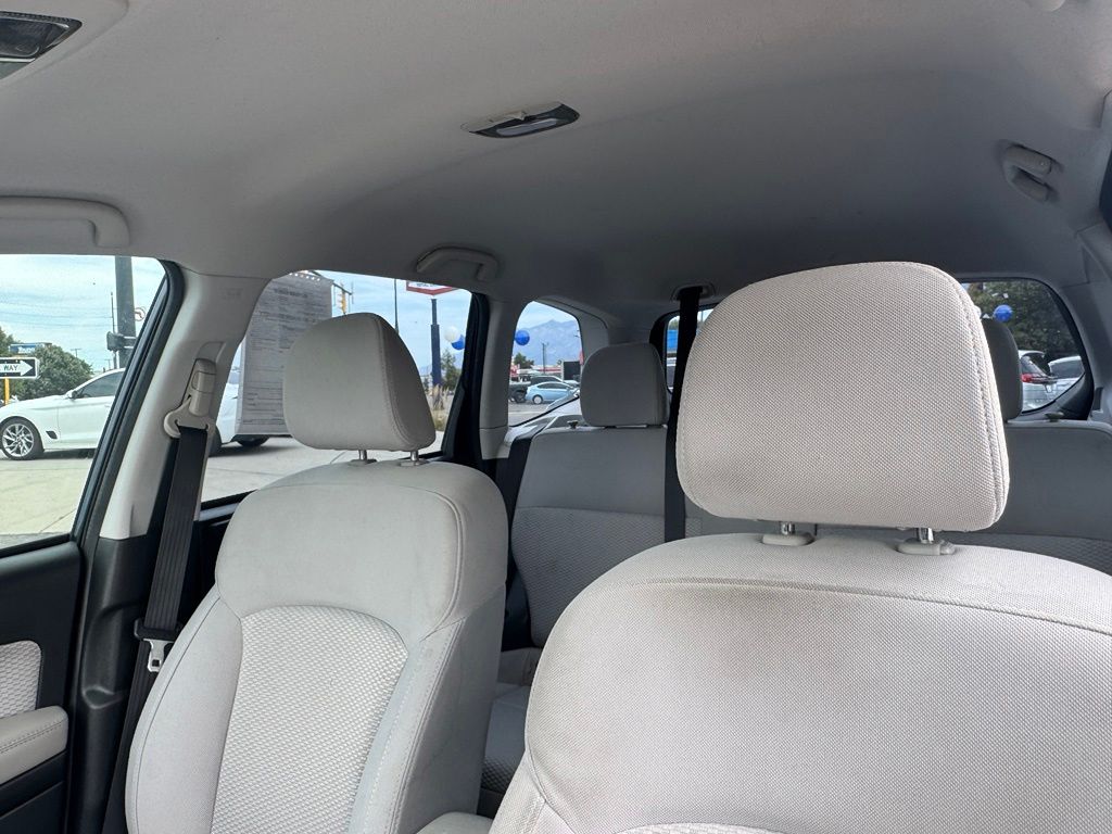 2017 Subaru Forester Base - Photo 11