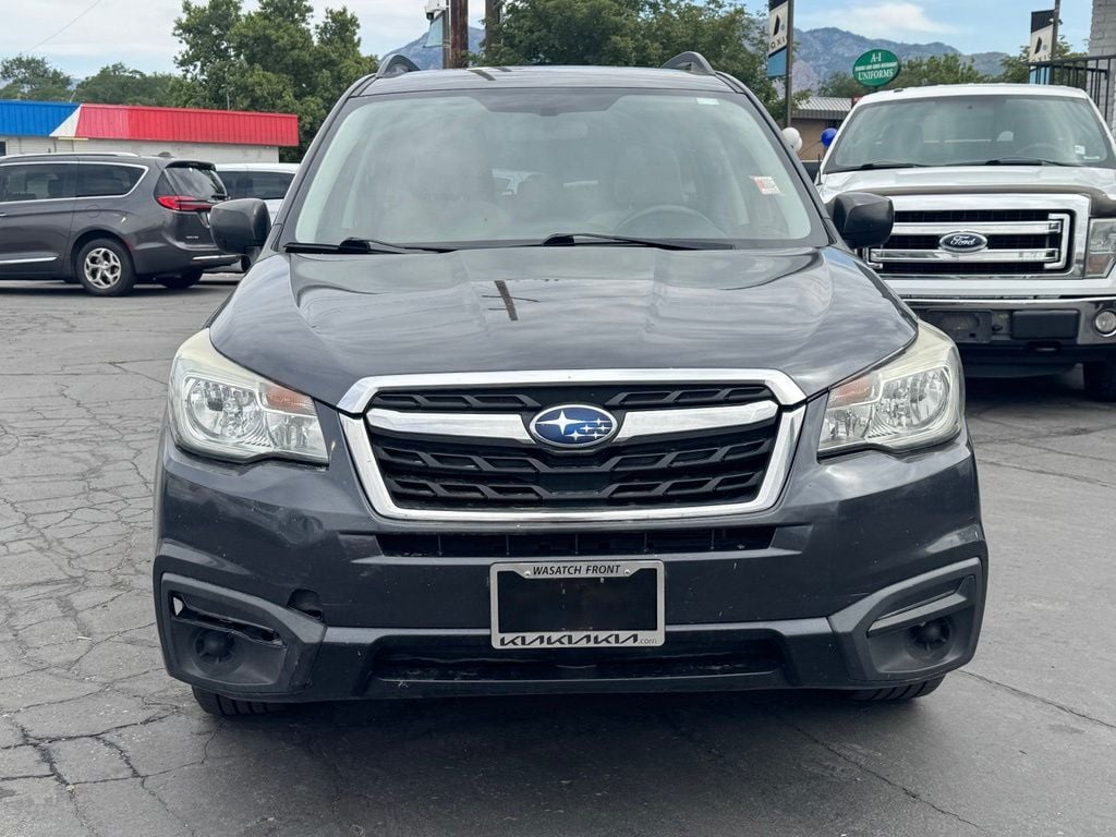 2017 Subaru Forester Base - Photo 2