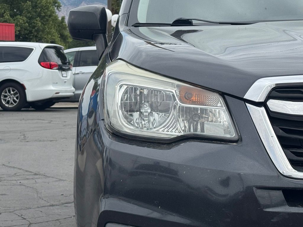 2017 Subaru Forester Base - Photo 30