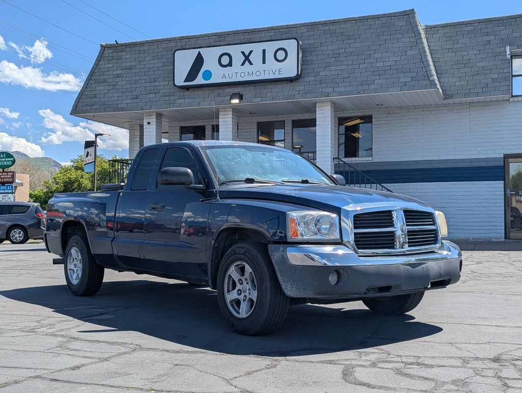 2005 Dodge Dakota SLT Club Cab's photo