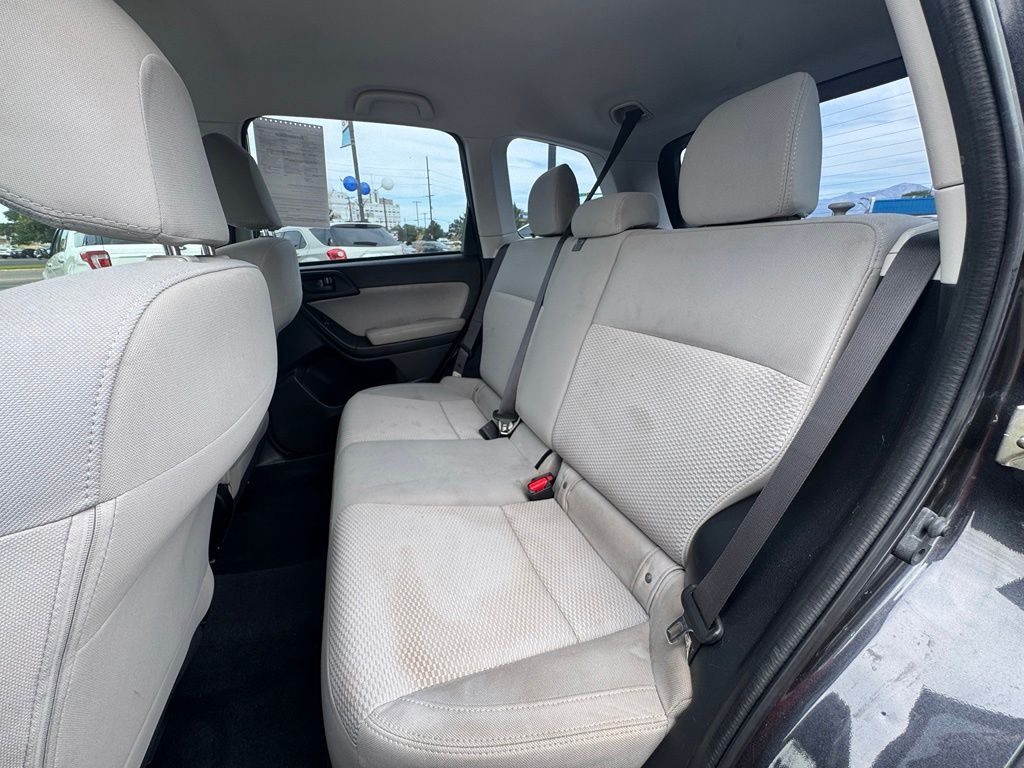 2017 Subaru Forester Base - Photo 23