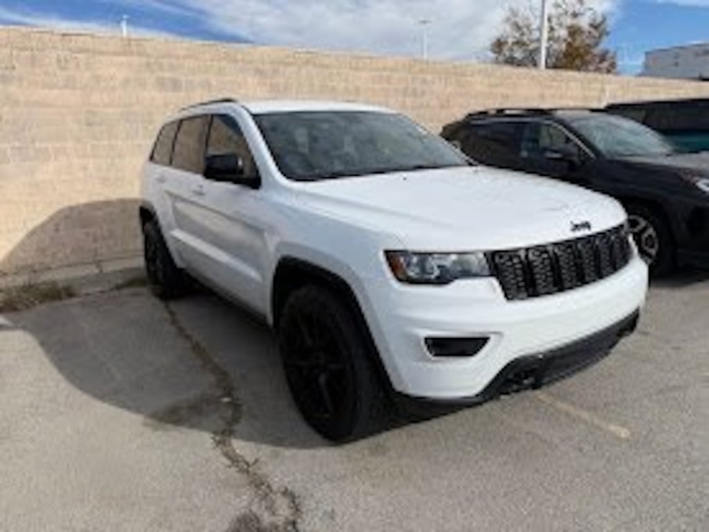 Used 2018 Jeep Grand Cherokee Upland Edition SUV