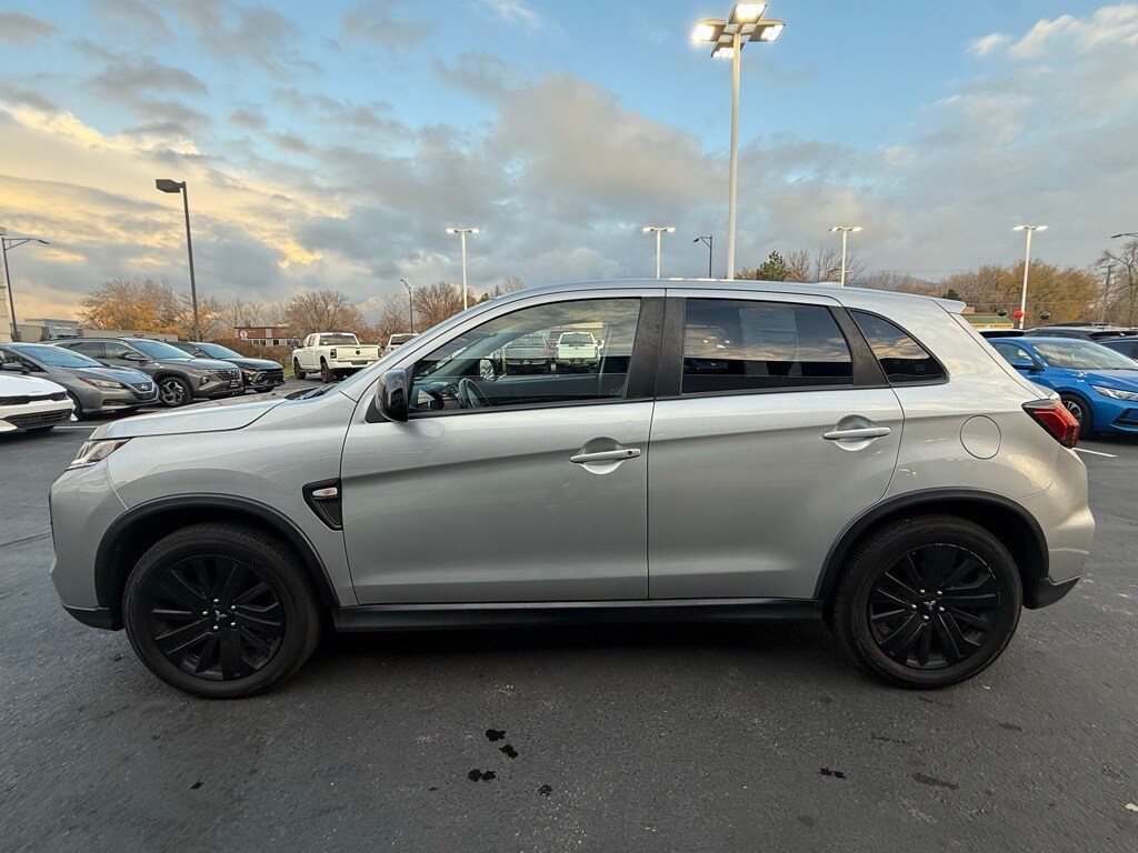 Used 2021 Mitsubishi Outlander Sport 2.0 LE SUV