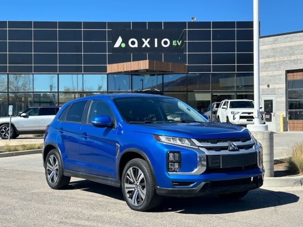 Used 2023 Mitsubishi Outlander Sport 2.0 SE SUV