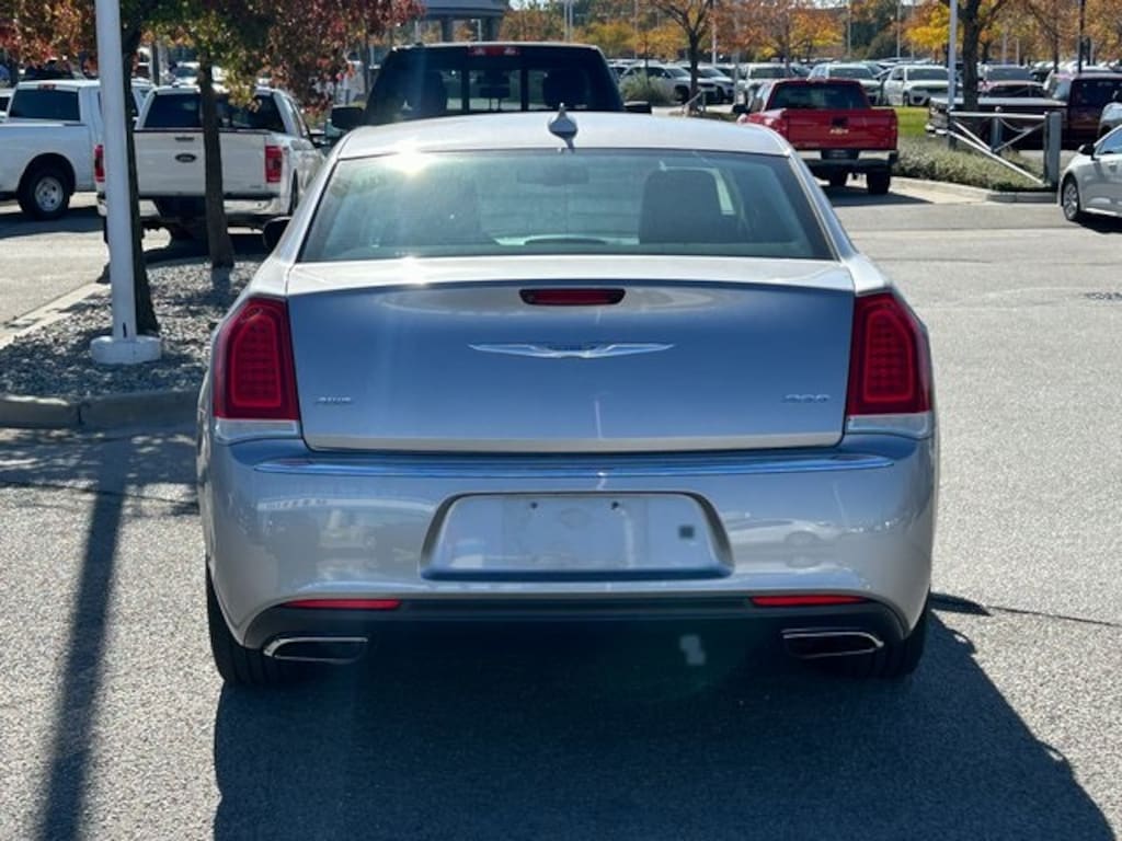 Used 2015 Chrysler 300 Limited Sedan