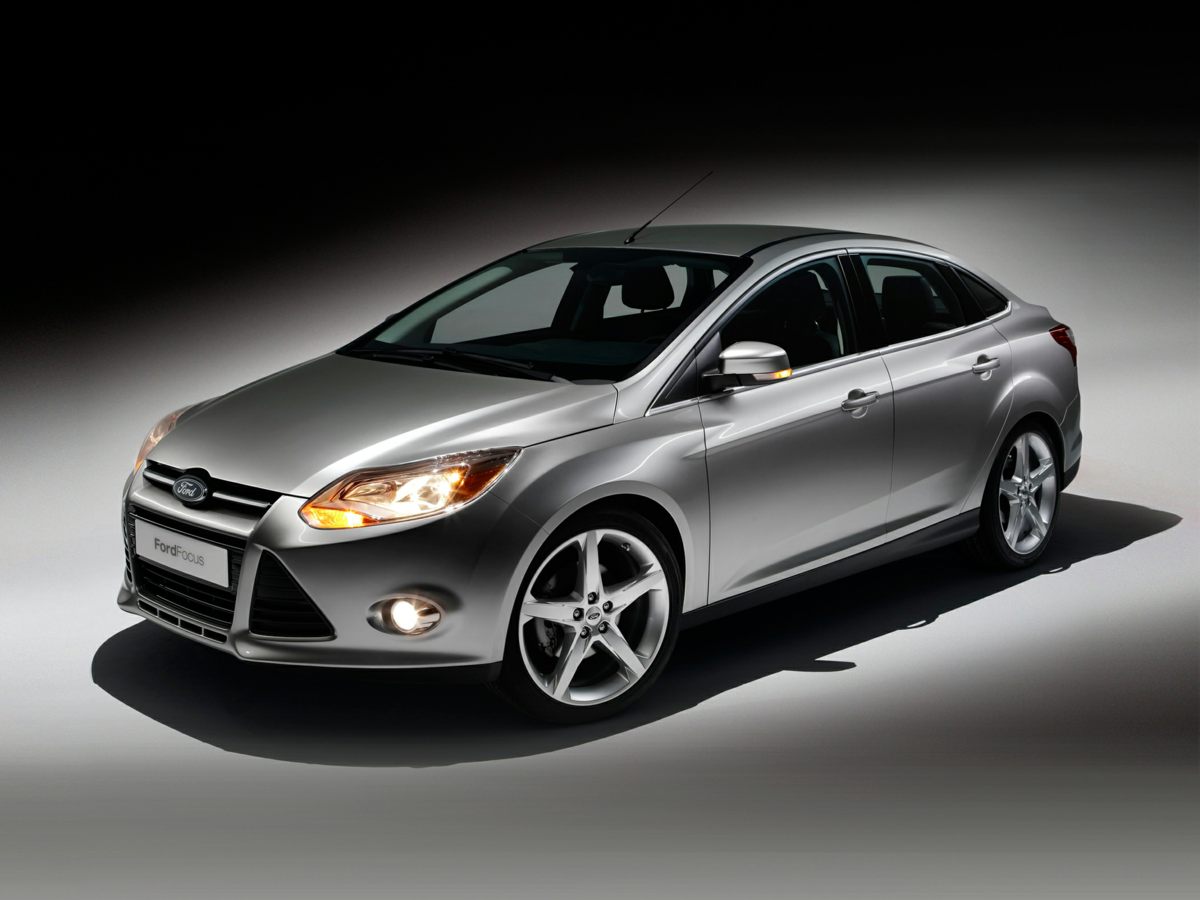 2013 Ford Focus SE's photo