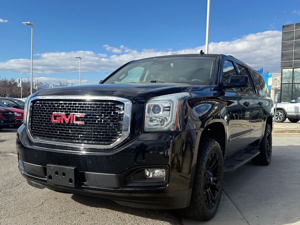 2015 Gmc Yukon XL Denali photo 3