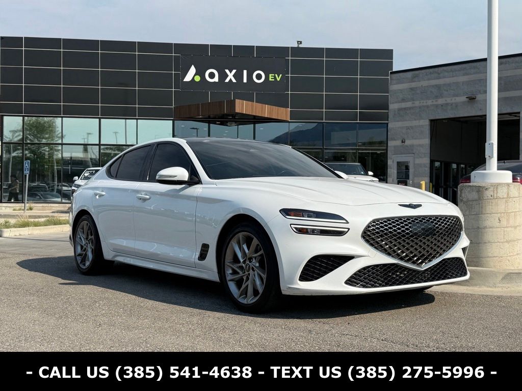 2022 Genesis G70 2.0T Standard's photo