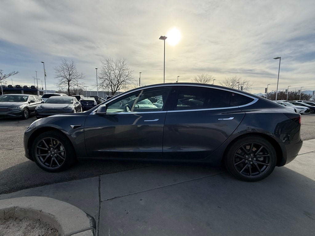 Used 2018 Tesla Model 3 Sedan